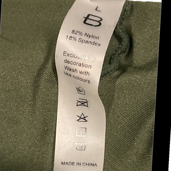 Halter High Waist Two-Piece‎ Swimsuit Tie Knot Green NWOT - Picture 6 of 10